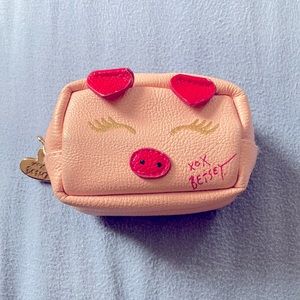 Gently Used! Betsey Johnson Piggy Change Purse